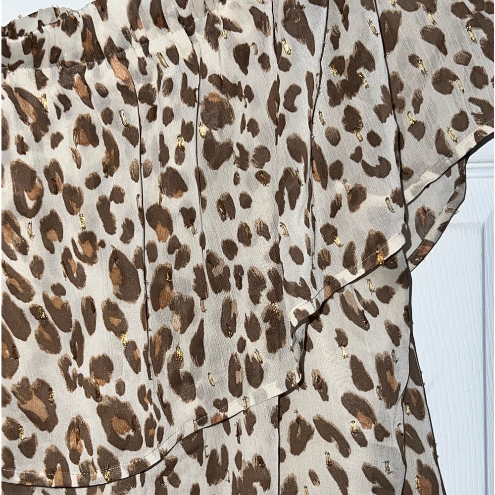 COPY - NWT Express top - Picture 4 of 4